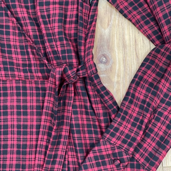 NWT Sanctuary Faux-Wrap Christmas Plaid Dress Sz 2 Retails $220 - Picture 3 of 4